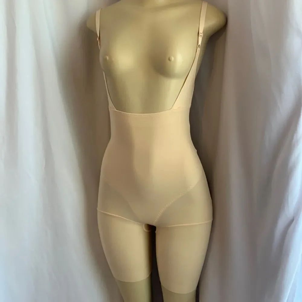 Designer slim & lift Body Shaper shapewear spanx M light beige
